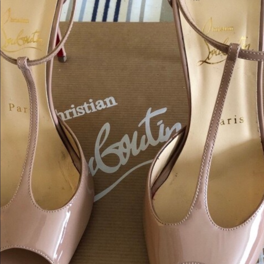 ⭐️ Christian Louboutin high heels